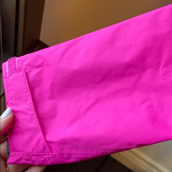 Pink North face jacket! 🤍🤍 - Picture 3 of 4